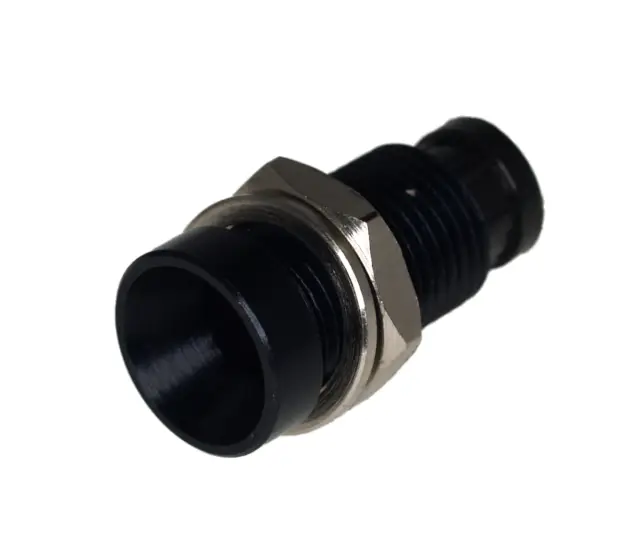 Kućište, metalno za LED 5mm, reflektorsko, crno, — šifra 10666 | Kelco