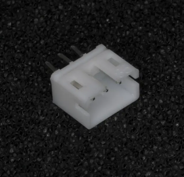 Konektor, JST, muški za PCB, 180°, 3-pina, RM2.0mm — šifra 15934 | Kelco