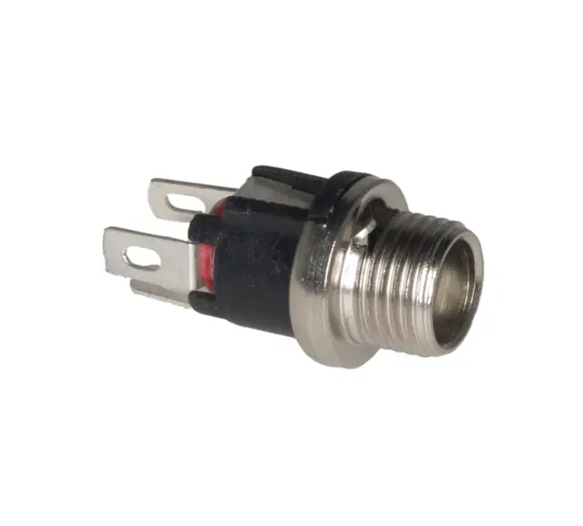 Ženski, za jednosmerna napajanja, 5.5mm x 2.5mm, 12V/5A, sa lemnim ušicama, za rupu 8mm, FC681446 — šifra 19802 | Kelco
