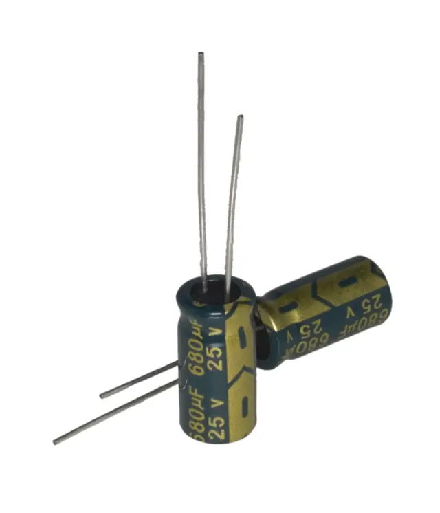Elko, stojeći (RAD), Low ESR, 105°C, 680µF, 25V, 8x16mm, RM2.5 — šifra 20185 | Kelco