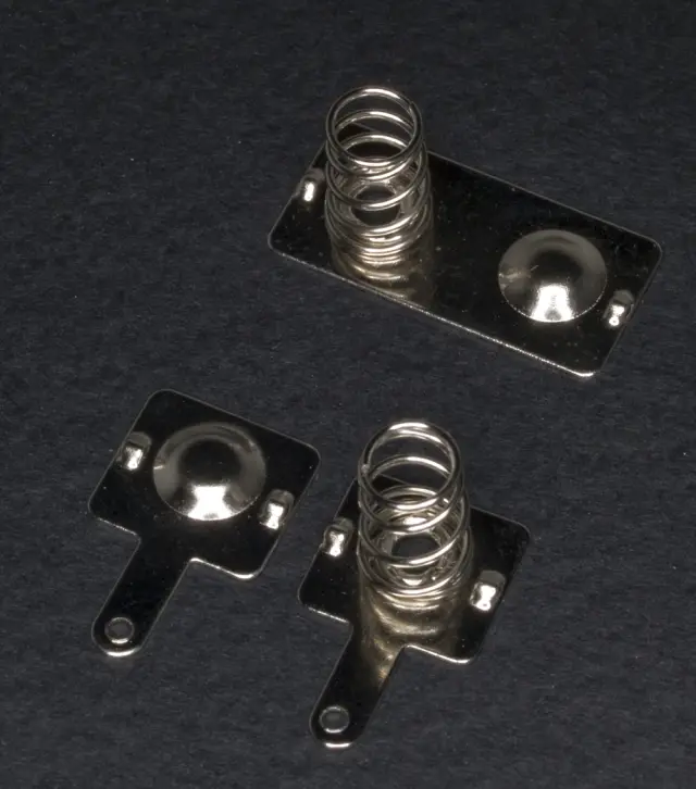 AA Battery Positive Negative Conversion Spring Contact Plate (3pcs=set) — šifra 21632 | Kelco