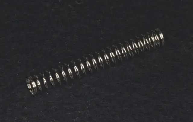 Opruga od nerđajućeg elika, 3.4x24mm — šifra 21683 | Kelco