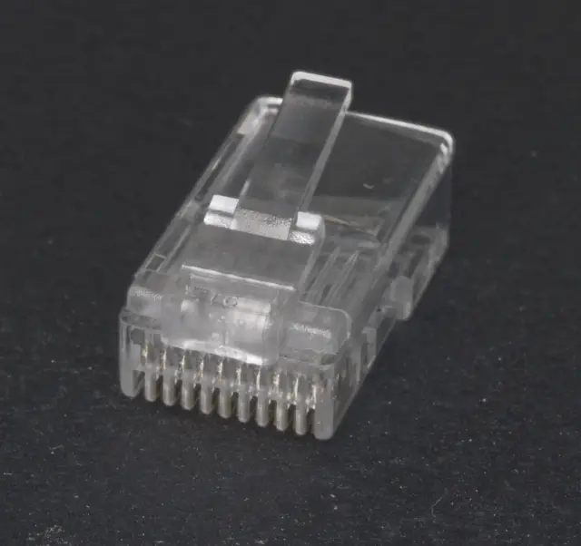 Muški desetopinski RJ45 konektor, 10/10 — šifra 21702 | Kelco