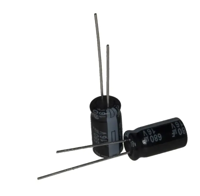 Elko, stojeći (RAD), Low ESR, 105°C, 680µF, 16V, 8x15mm, RM3.5, Panasonic, EEUFR1C681L — šifra 21913 | Kelco