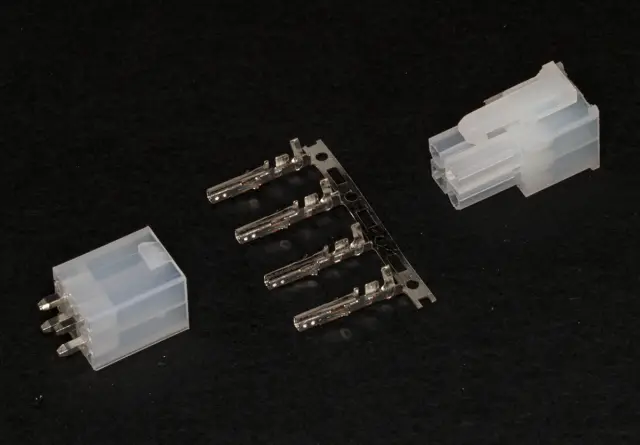 Set konektora za kabl, Molex 5557/5559, muški i ženski, 4.2mm, sa pinovima, 2 x 2 — šifra 22123 | Kelco