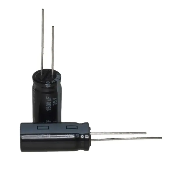 Elko, stojeći (RAD), Low ESR, 105°C, 1500µF, 35V, 16x20mm, P7.5, Panasonic, EEUFR1V152L — šifra 22787 | Kelco