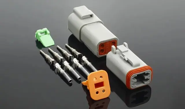 Kit, četvoropolni, Deutsch, DT06, muški i ženski, za montažu na kabl, vodootporni, 13A/24VDC — šifra 22923 | Kelco