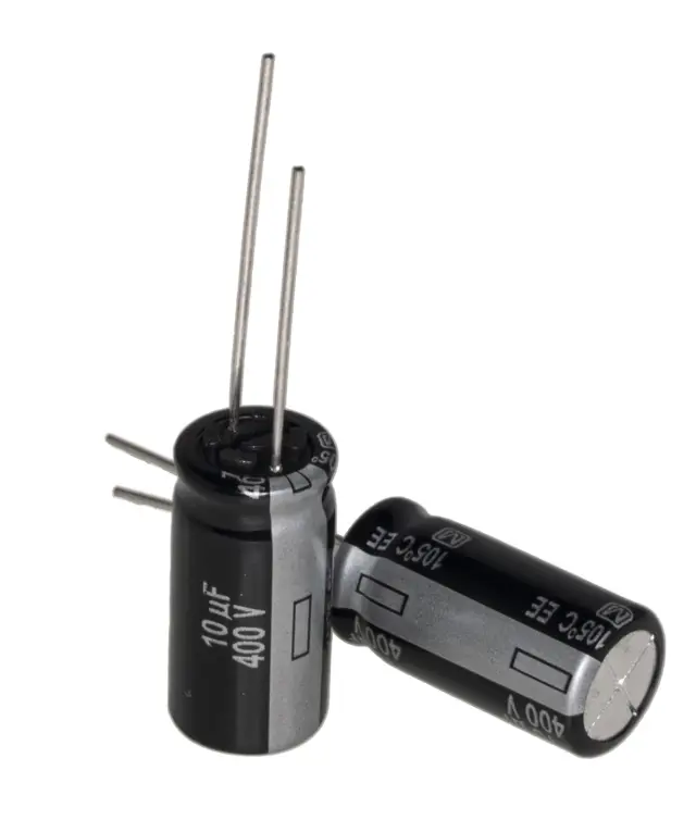 Elko, stojeći (RAD), 105°C, 10µF, 400V, 10x20mm, RM5, Panasonic, EEUEE2G100 — šifra 24270 | Kelco