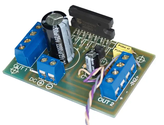 RK 8560 Audio pojačalo 2 X 40W/2Ω, Hi-Fi — šifra 8067 | Kelco