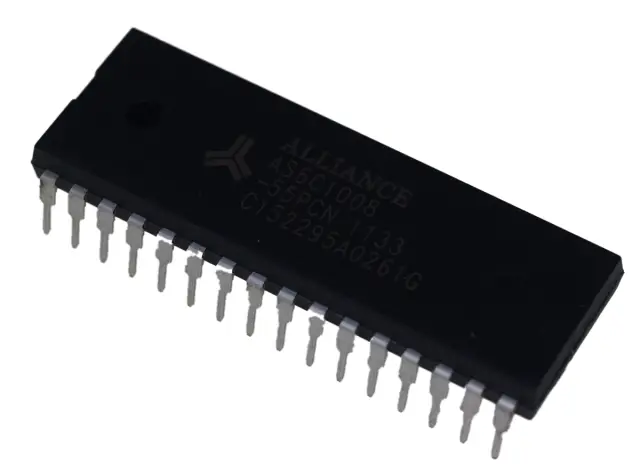 SRAM, LLPower 5V, 128K X 8, 70nS, DIP32 — šifra 12480 | Kelco