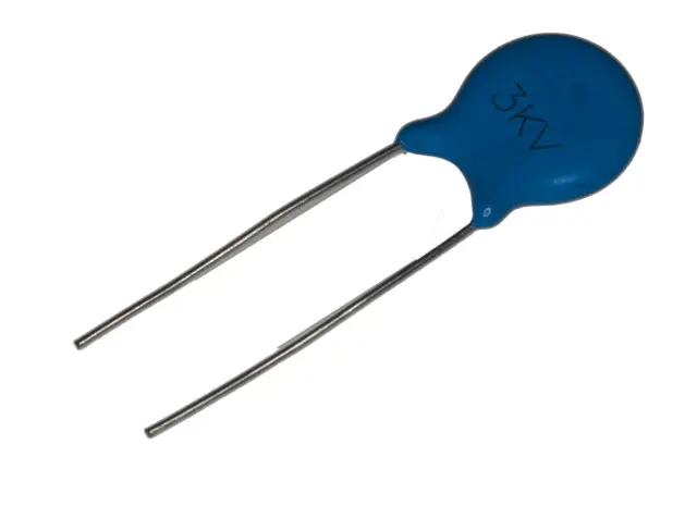 Z5V, +80% / -20%, RM 9,5 — šifra 10192 | Kelco