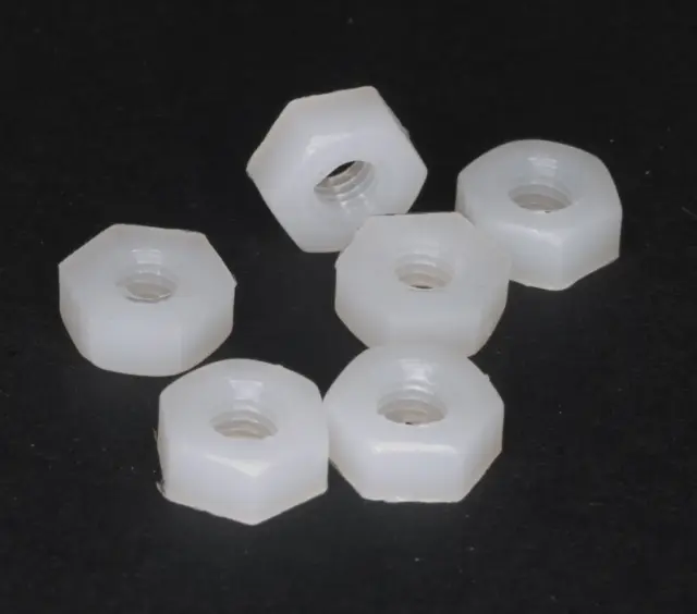 Navrtka/Matica, plastična/najlon, M2 — šifra 23934 | Kelco