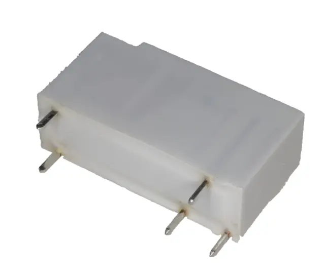 Relej, 1 X ON/OFF, SPDT, 8A, 24V, 2200Ω, AgSnO2, RM3.2mm, Relpol, RM96-3011-35-1024 — šifra 19537 | Kelco — slika 2