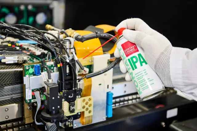 Sprej KONTAKT IPA, Izopropil alkohol, 400ml — šifra 24332 | Kelco — slika 2